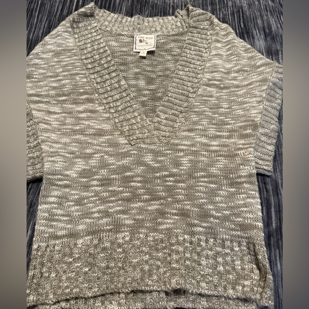 Pink Rose Gray Women's Sweater Shirt
